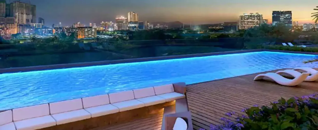 sunteckcity swimming pool